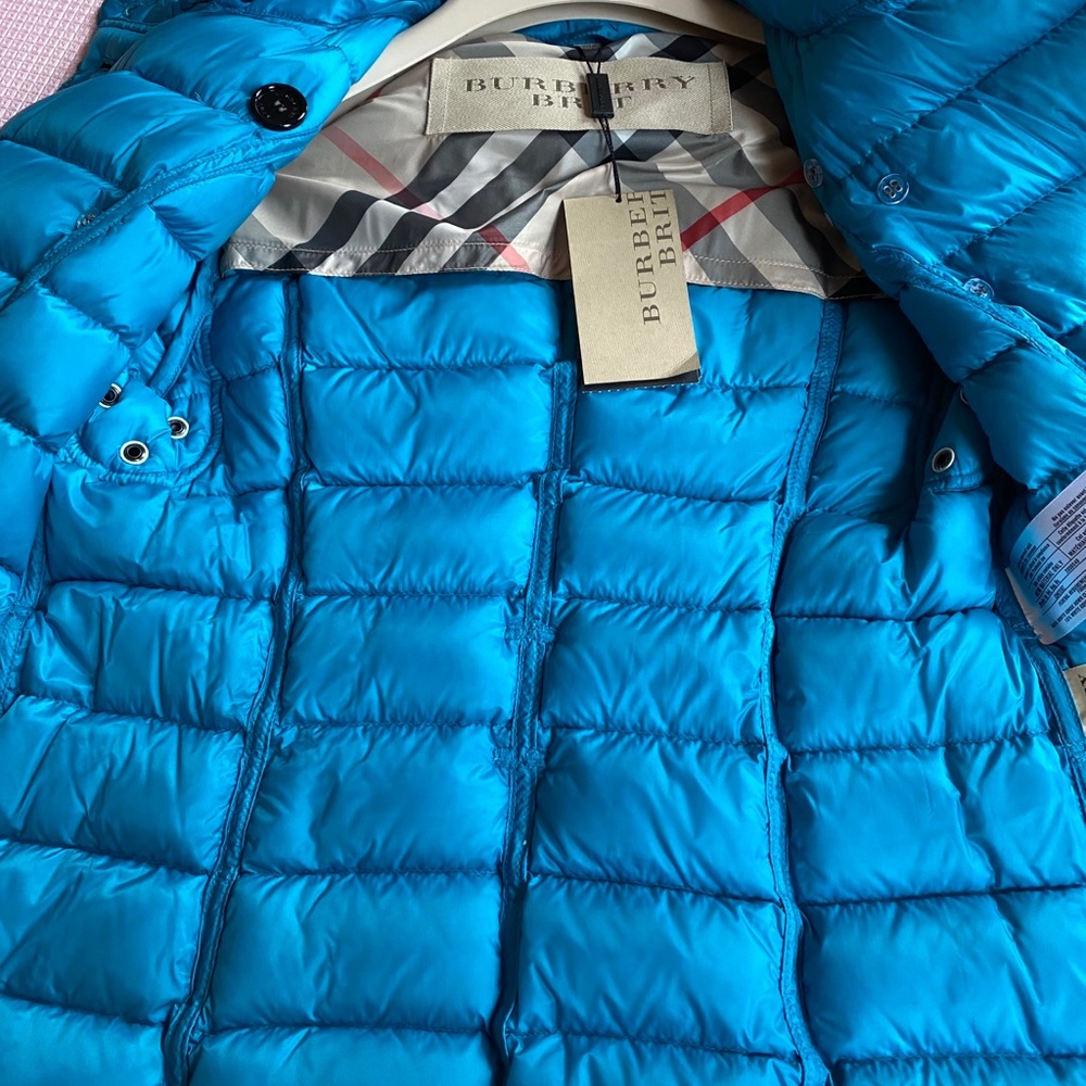 New Burberry Hooded Down Coat - Picture 5 of 11